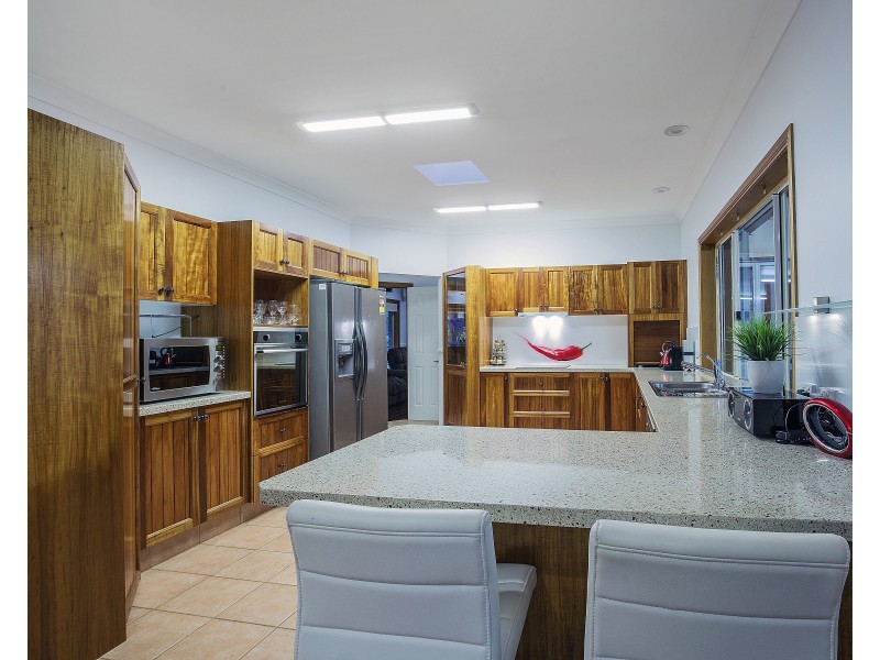 41-43 Trentbridge Court, Mount Nathan QLD 4211