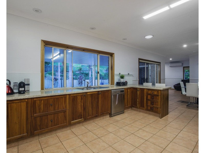 41-43 Trentbridge Court, Mount Nathan QLD 4211