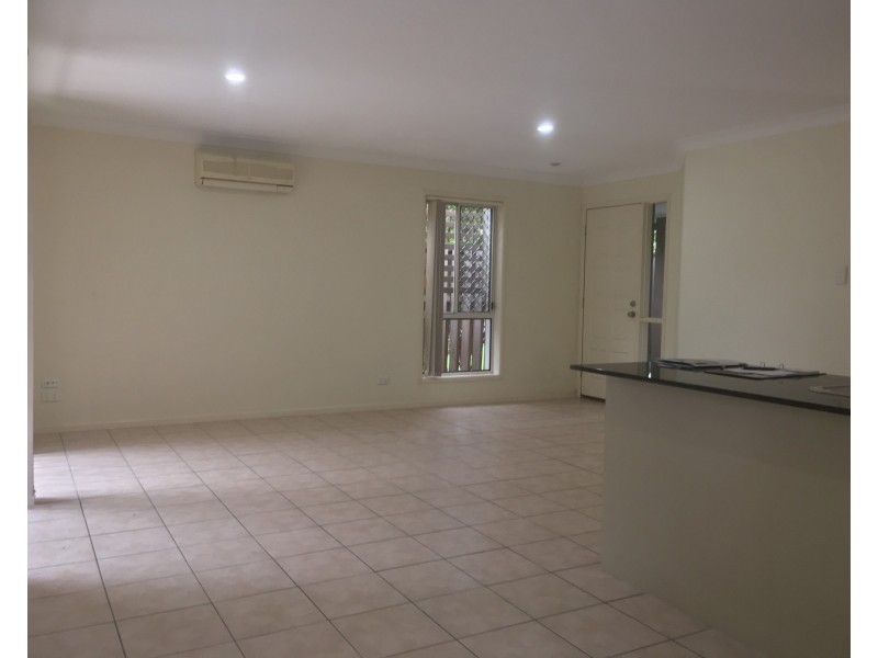 6/1 Carnarvon Court, Oxenford QLD 4210