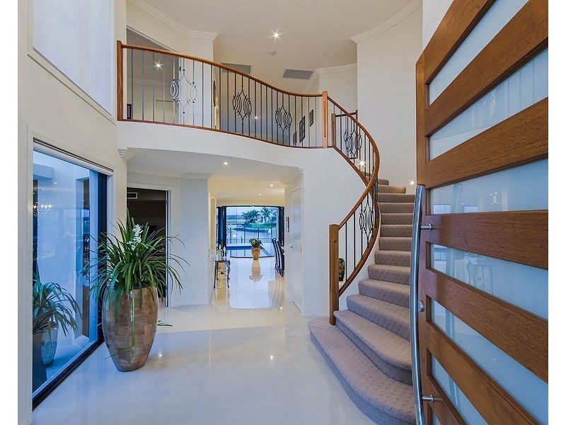 37 Marina Parade, Jacobs Well QLD 4208