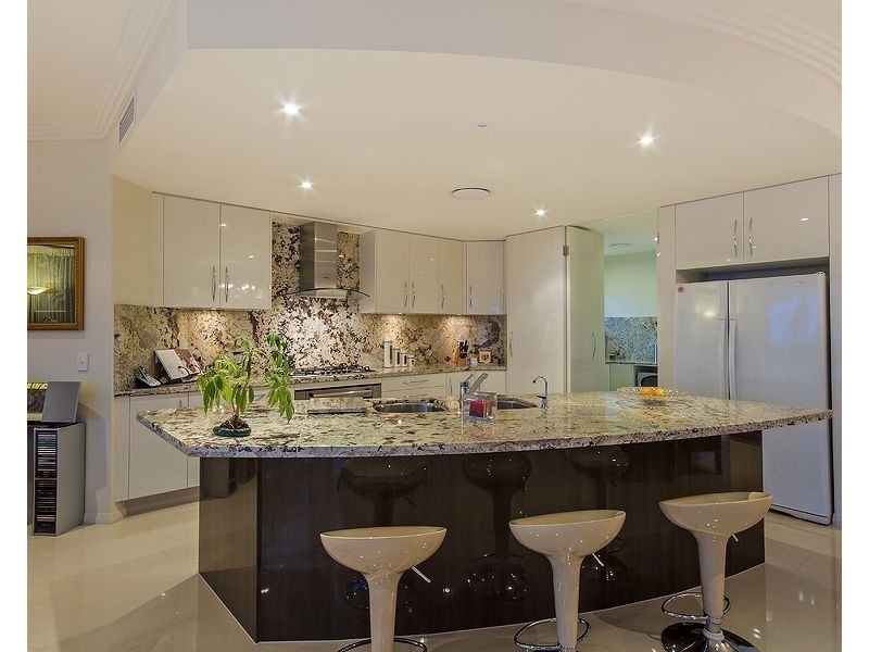 37 Marina Parade, Jacobs Well QLD 4208