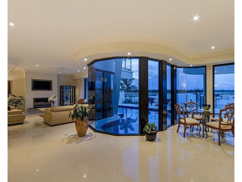 37 Marina Parade, Jacobs Well QLD 4208
