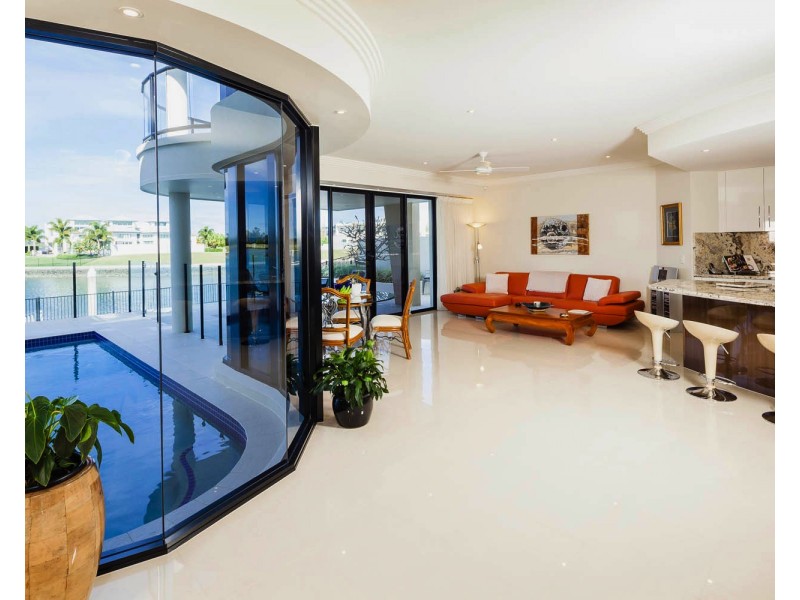 37 Marina Parade, Jacobs Well QLD 4208
