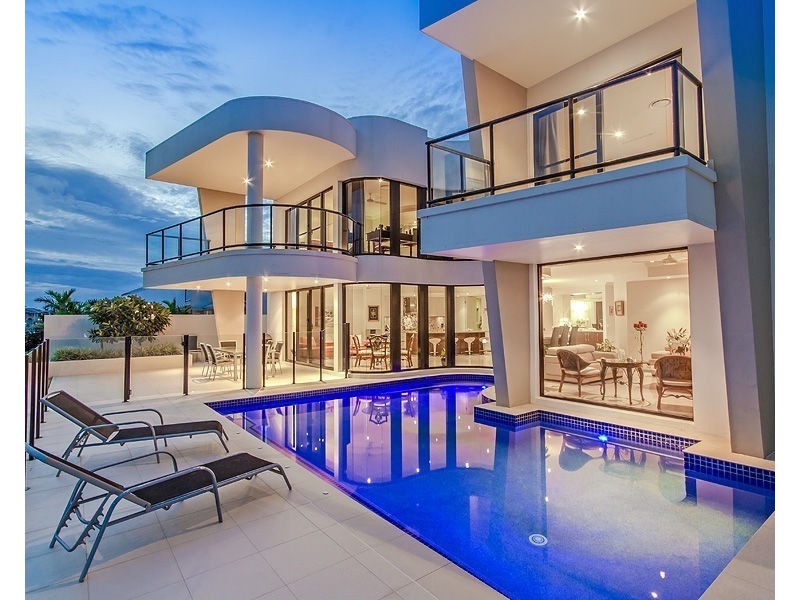 37 Marina Parade, Jacobs Well QLD 4208