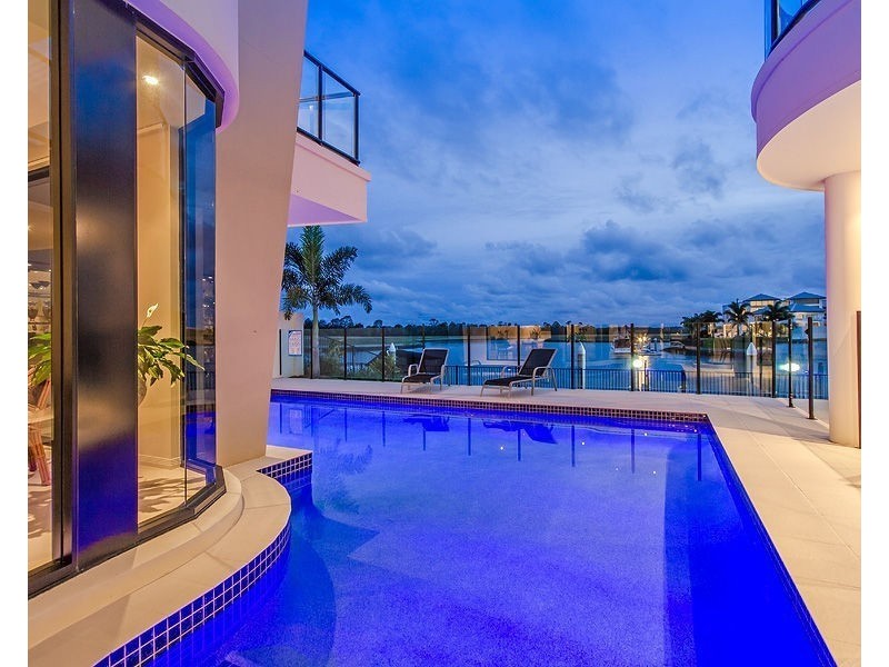 37 Marina Parade, Jacobs Well QLD 4208