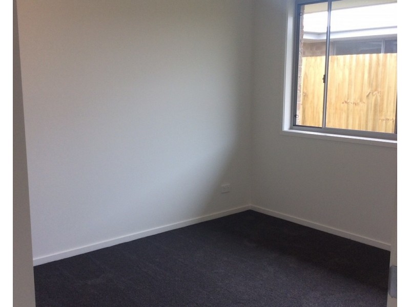 6 Seabright Circuit, Jacobs Well QLD 4208