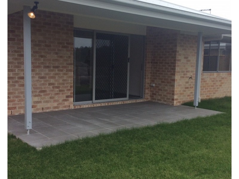 6 Seabright Circuit, Jacobs Well QLD 4208