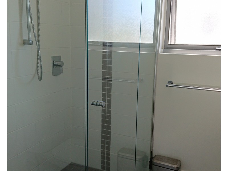 10/12 Bayview Street, Runaway Bay QLD 4216