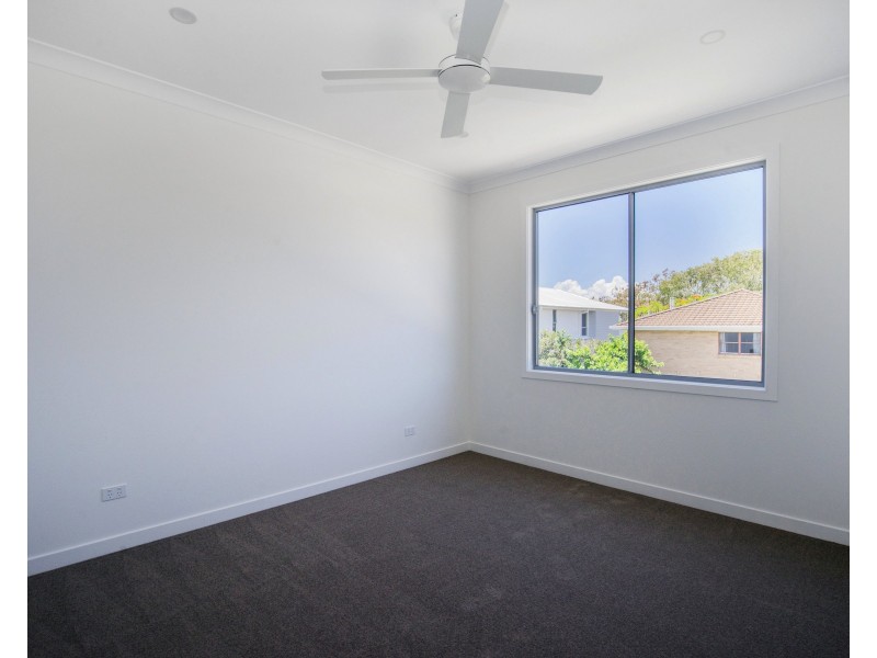 2/33 Parr Street, Biggera Waters QLD 4216