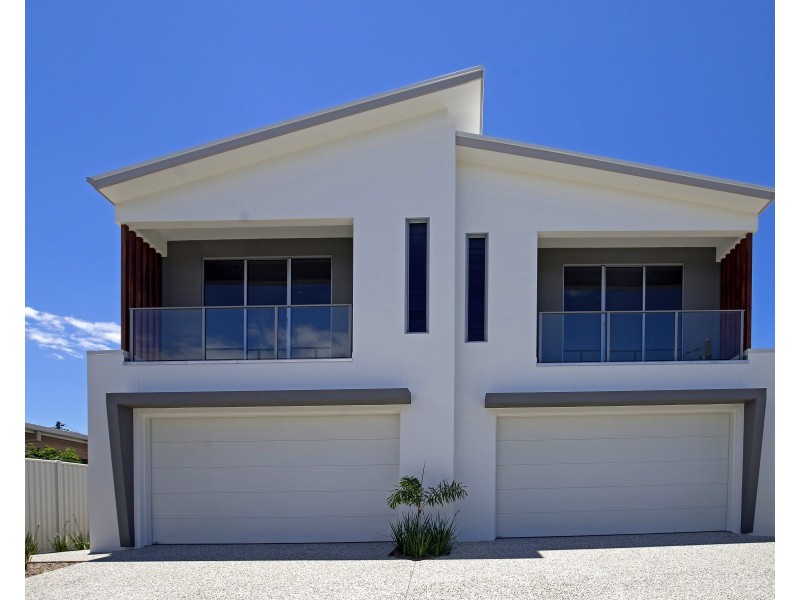 2/33 Parr Street, Biggera Waters QLD 4216