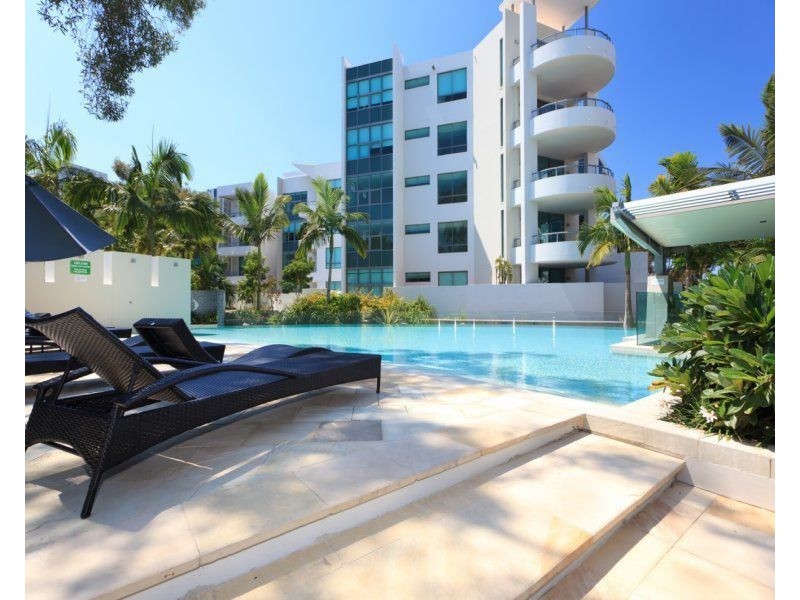 29I/28 Bayview Street, Runaway Bay QLD 4216