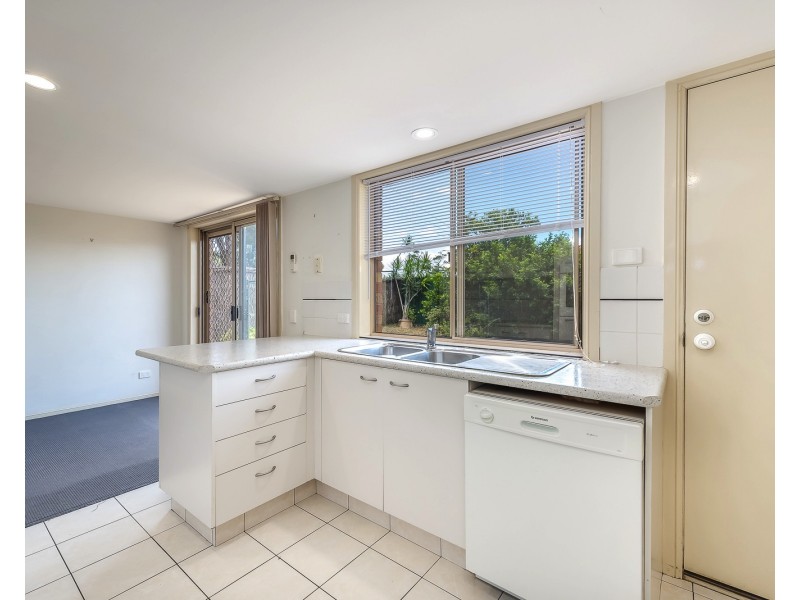 16/348 Oxley Drive, Runaway Bay QLD 4216