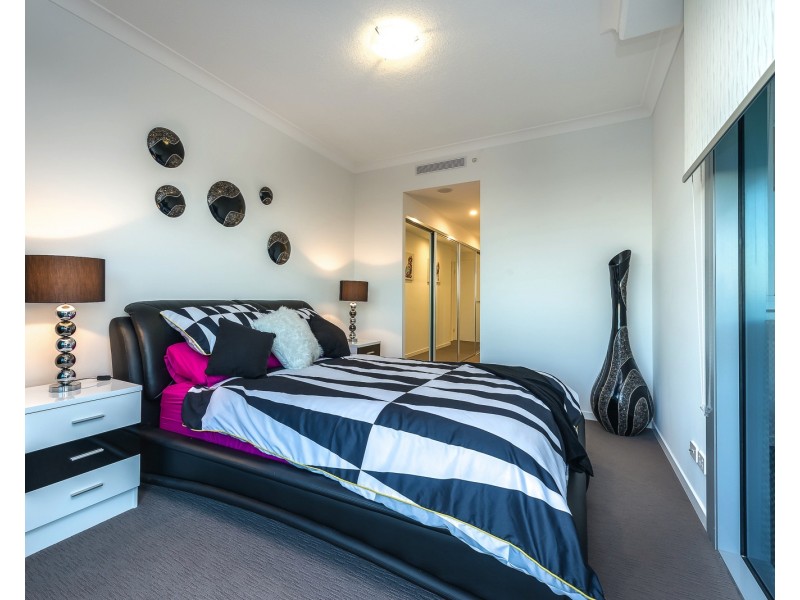 1605/25-31 East Quay Drive, Biggera Waters QLD 4216