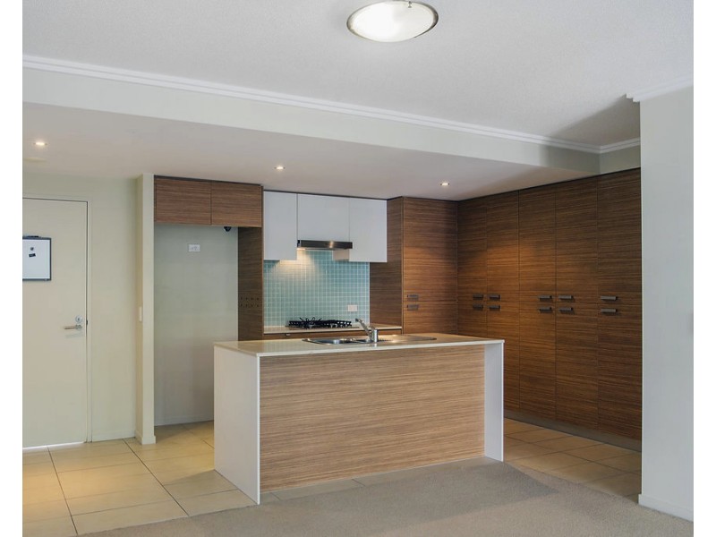 154 Musgrave Avenue, Southport QLD 4215