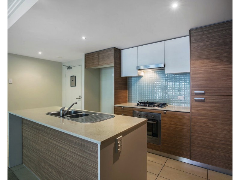 154 Musgrave Avenue, Southport QLD 4215