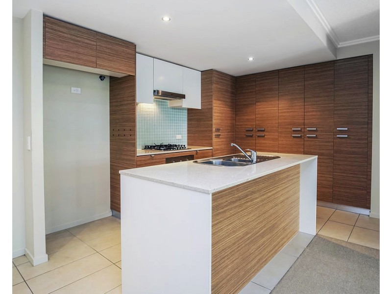 154 Musgrave Avenue, Southport QLD 4215