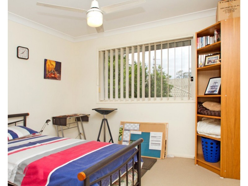 1 Carnarvon Ct, Oxenford QLD 4210