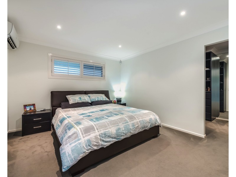 12 Tiwi Street, Bundall QLD 4217