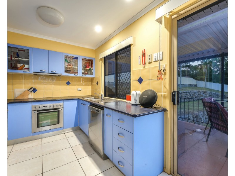 10 Ilford Close, Currumbin Waters QLD 4223