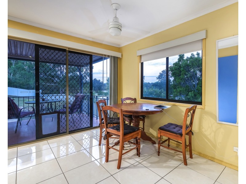 10 Ilford Close, Currumbin Waters QLD 4223