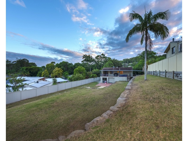 10 Ilford Close, Currumbin Waters QLD 4223