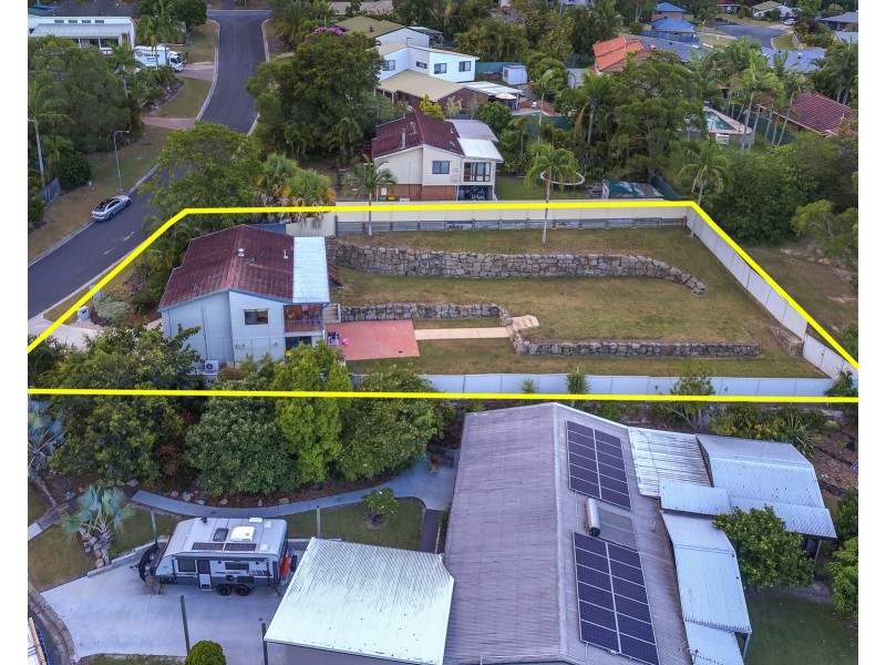 10 Ilford Close, Currumbin Waters QLD 4223