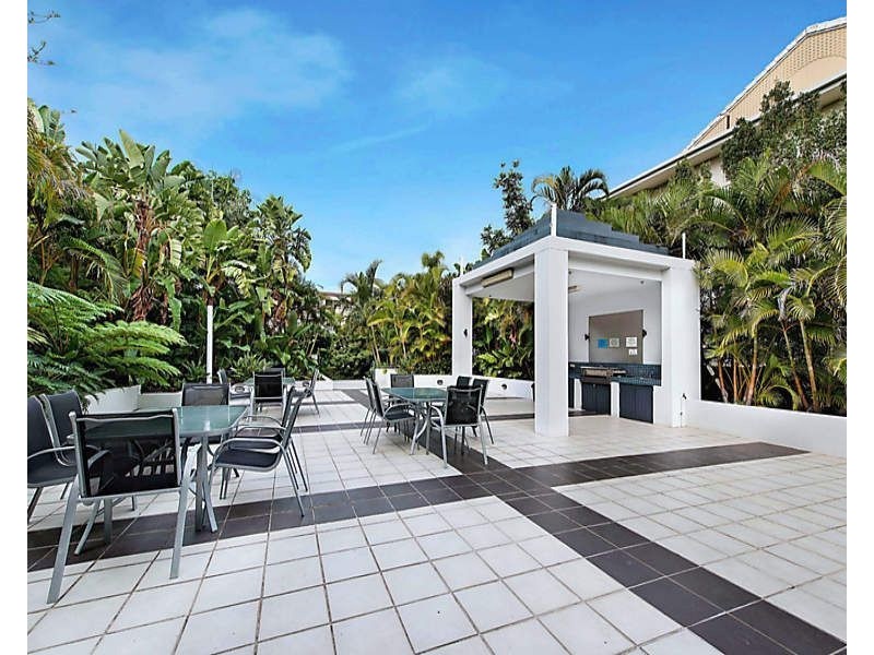 2865 Gold Coast Highway, Surfers Paradise QLD 4217