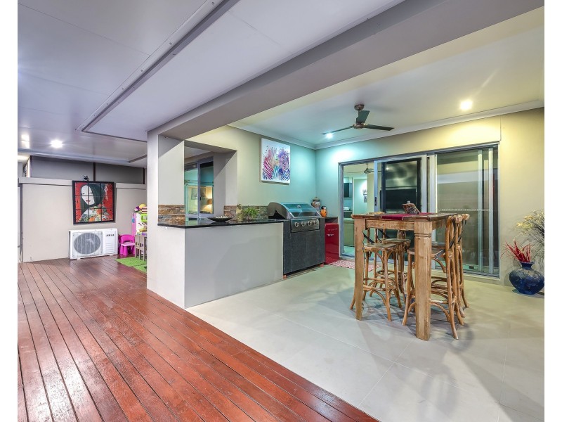 4 Allington Circuit, Maudsland QLD 4210