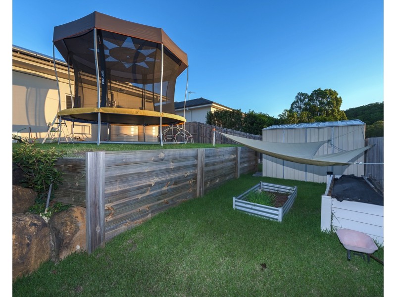 4 Allington Circuit, Maudsland QLD 4210