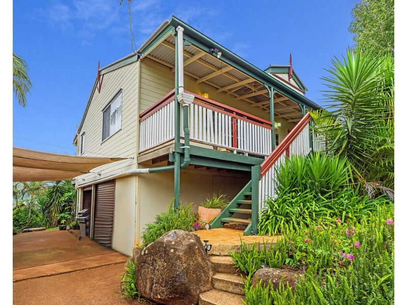 5 Justin Ave, Tamborine Mountain QLD 4272