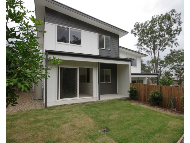 2/23 Oakwood Court, Pimpama QLD 4209