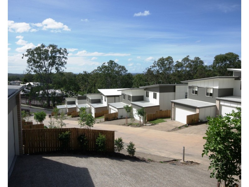 2/23 Oakwood Court, Pimpama QLD 4209