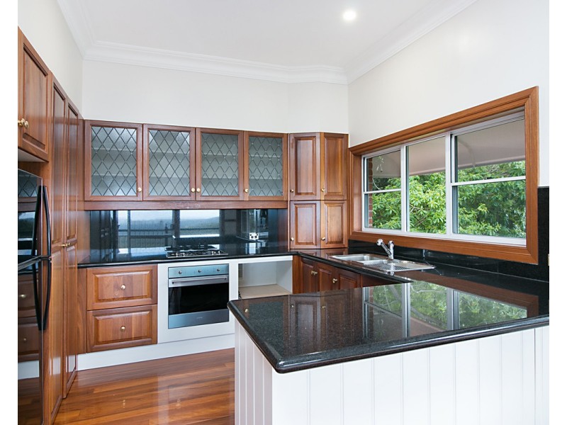 24 Pemberton Close, Mount Nathan QLD 4211