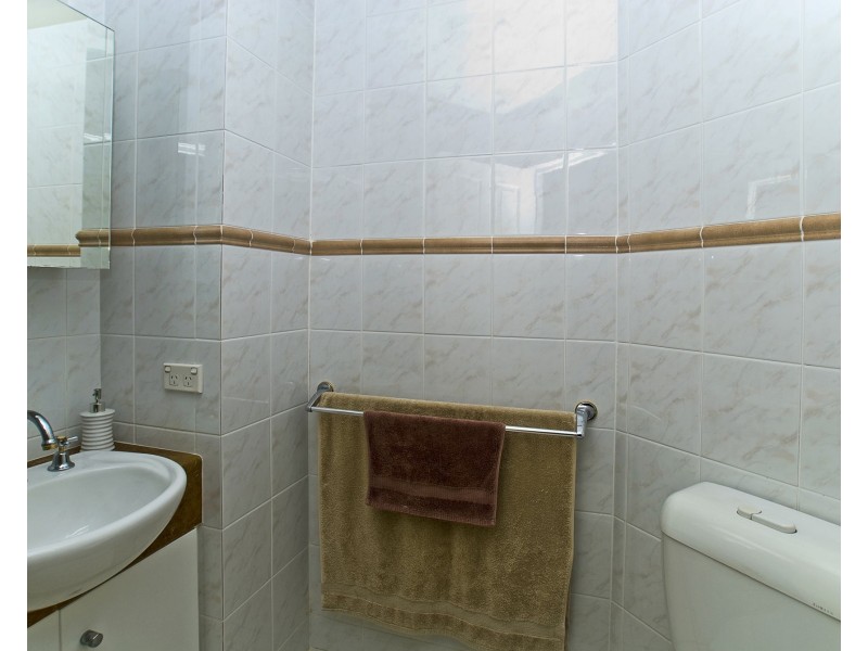 15/89 Bayview Street, Runaway Bay QLD 4216