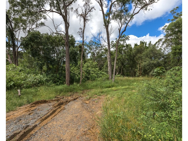 4 Arjuna Way, Gaven QLD 4211