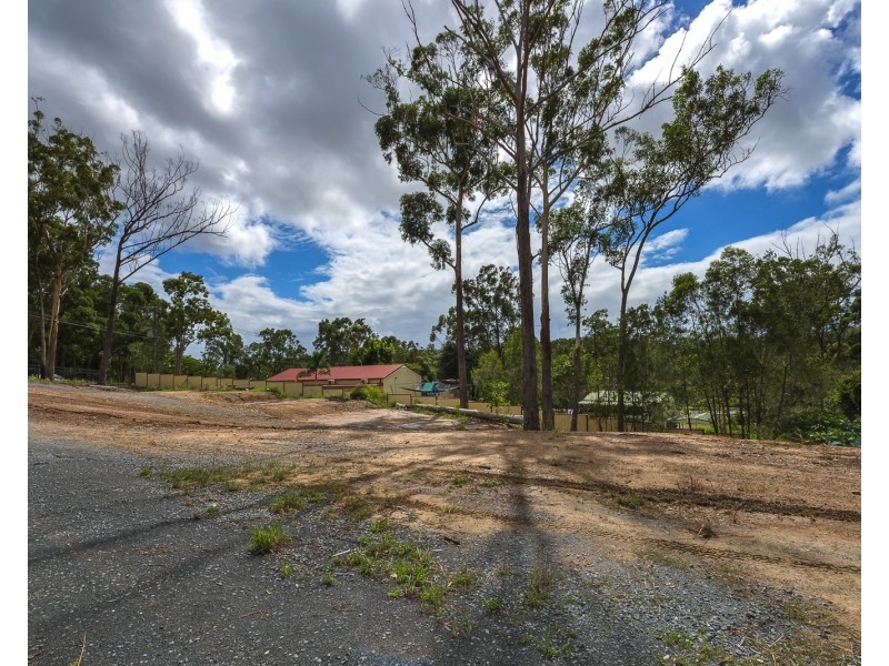 4 Arjuna Way, Gaven QLD 4211