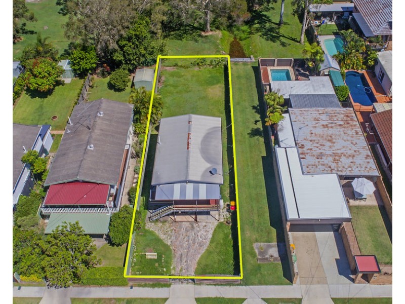 16 Kylie Street, Arundel QLD 4214