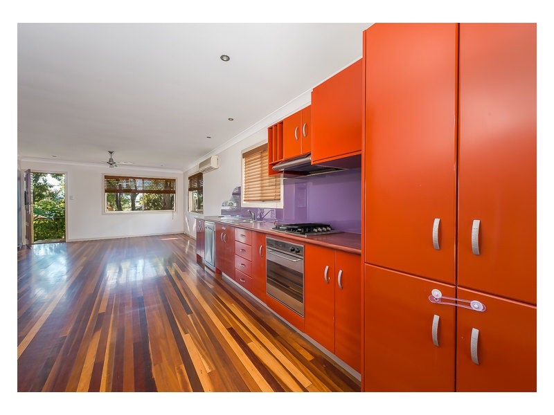 40 Blake Street, Southport QLD 4215
