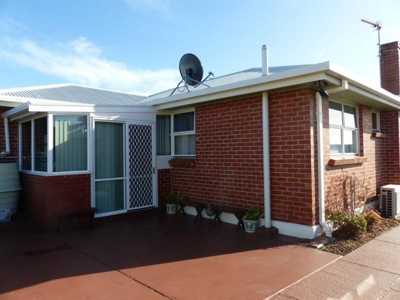 9 Willow Avenue, Devonport TAS 7310