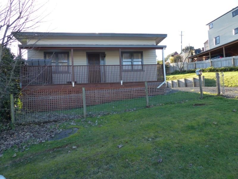 5 Parsonage Street, Deloraine TAS 7304