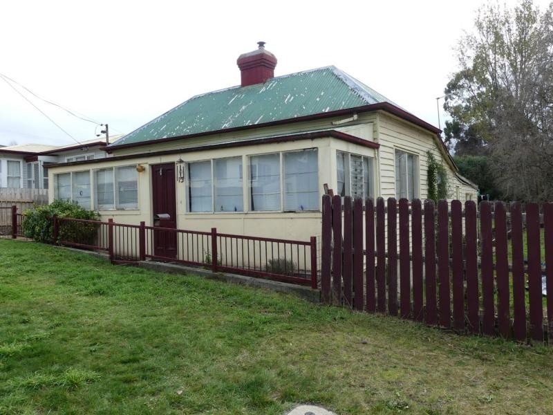 13 Parsonage Street, Deloraine TAS 7304