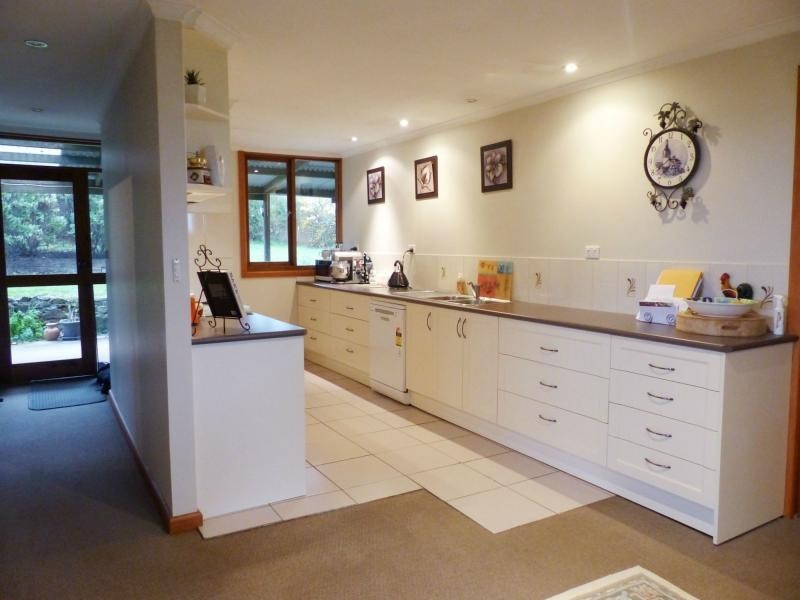 75 Samuel Street, Elizabeth Town TAS 7304