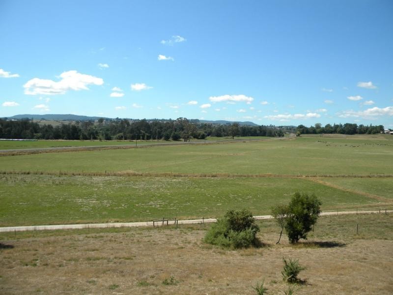 17 Barra Road, Deloraine TAS 7304