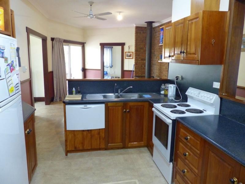 42 West Barrack Street, Deloraine TAS 7304