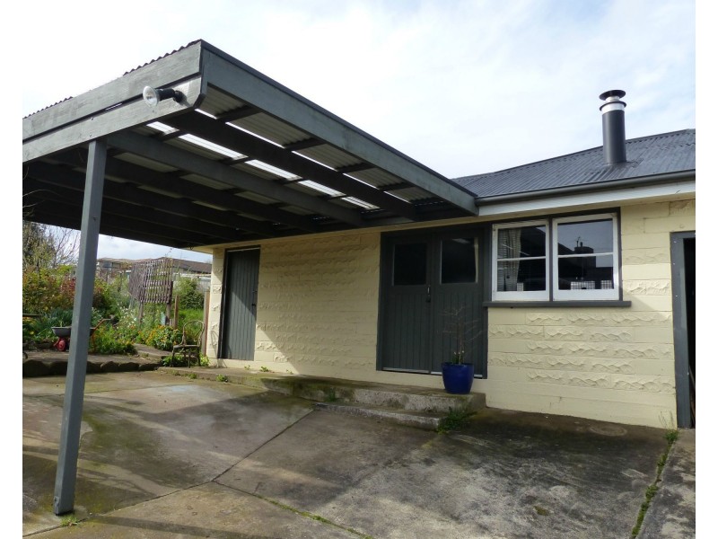131 Emu Bay Road, Deloraine TAS 7304