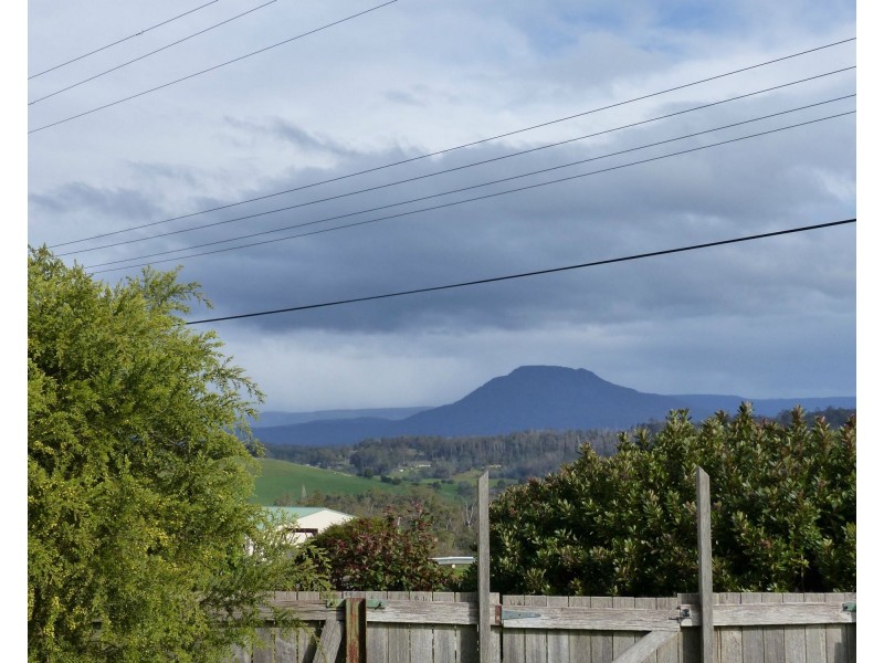 131 Emu Bay Road, Deloraine TAS 7304