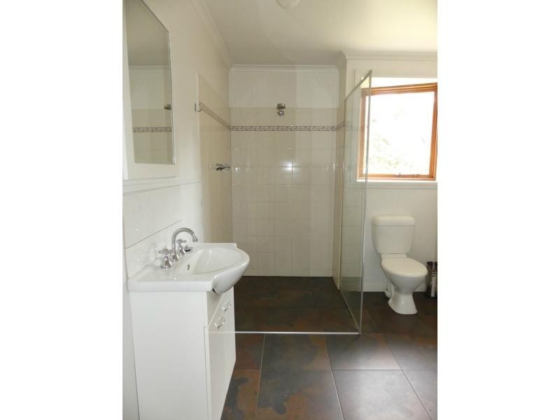 Golden Valley TAS 7304