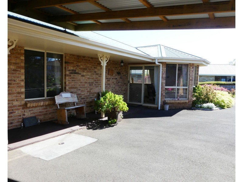 14 Kaye Elizabeth Place, Deloraine TAS 7304