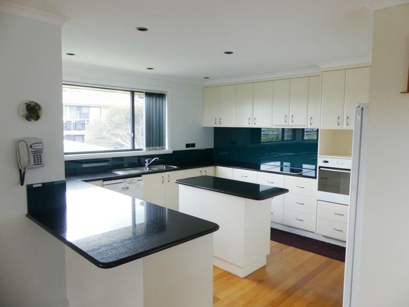 13 Kaye Elizabeth Place, Deloraine TAS 7304
