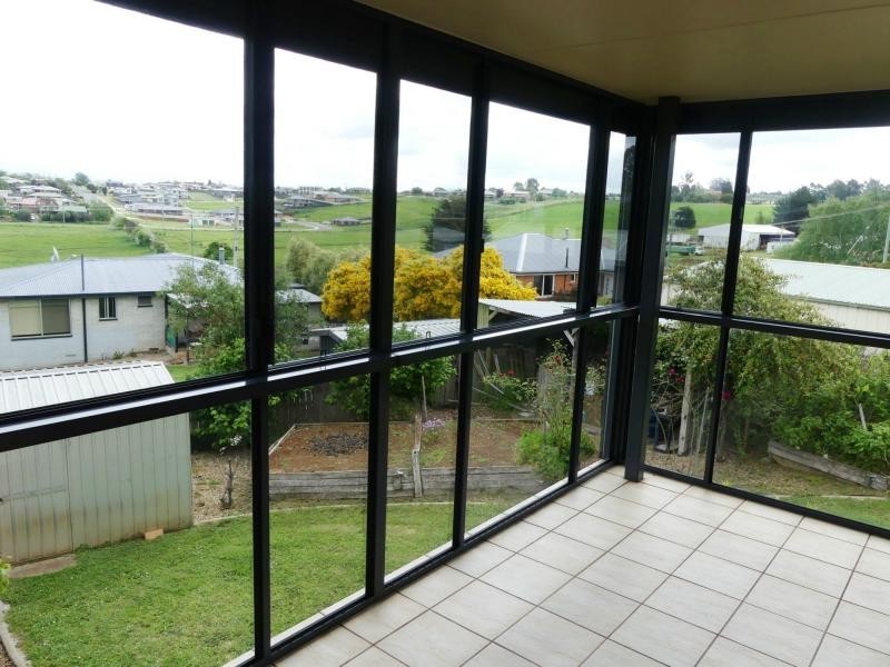 13 Kaye Elizabeth Place, Deloraine TAS 7304